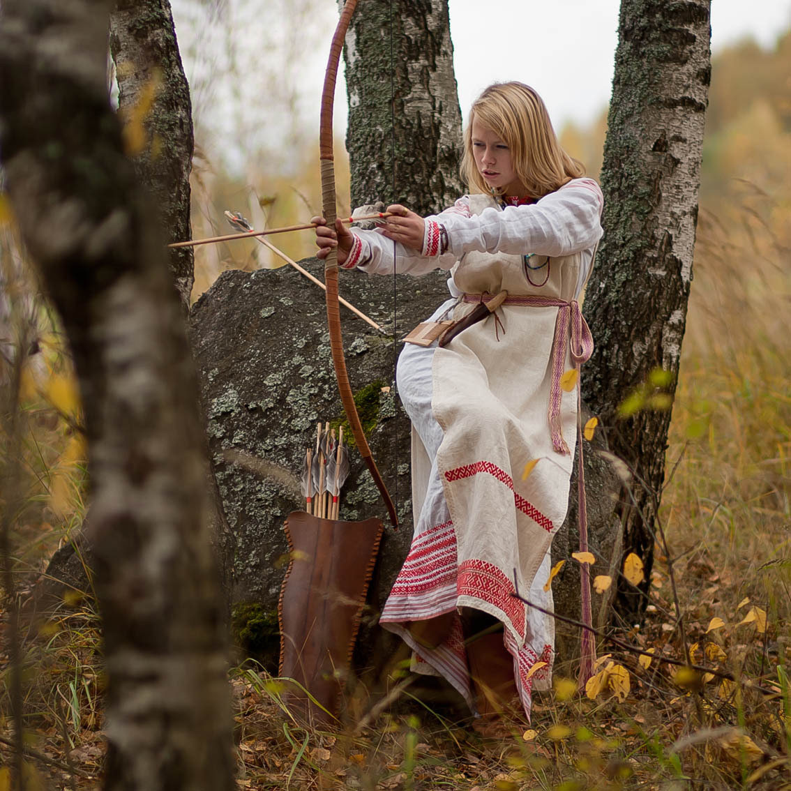 Sexy photo Girls in Slavic costumes in Cano